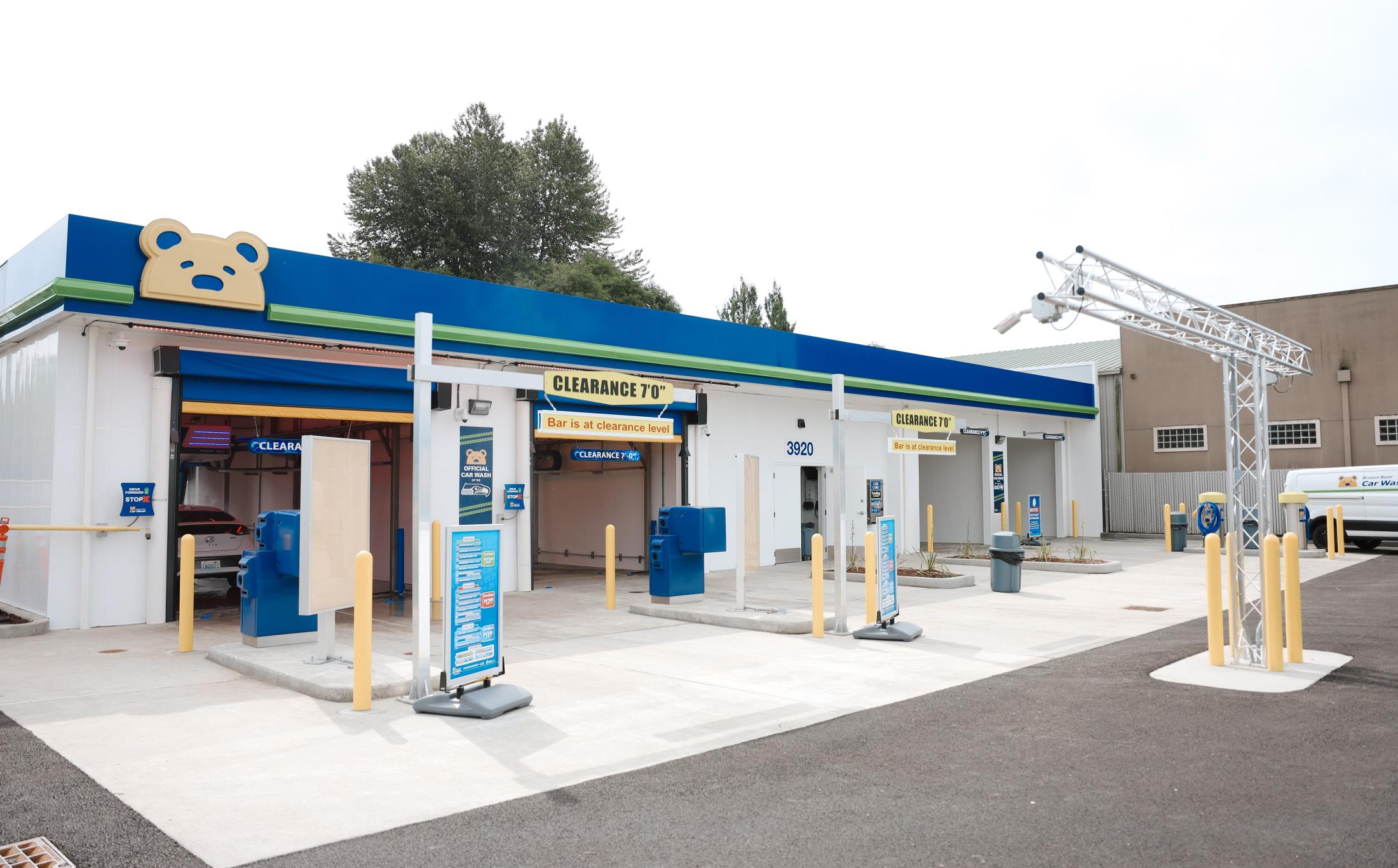 brown bear carwash